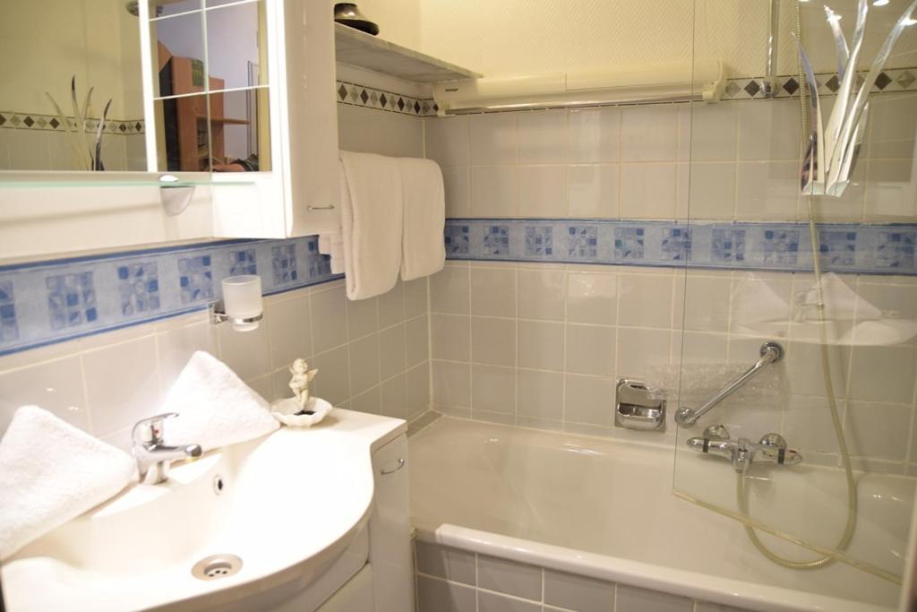 2-Zimmer-Appartement Im 1. Obergeschoss Mit Hallenschwimmbad Und Sauna. Вестерланд Екстер'єр фото